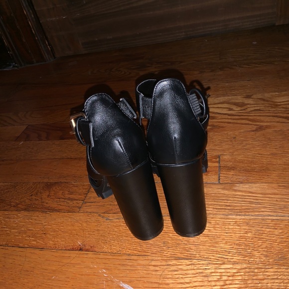 Fashion Nova - Breaking Ground Heels - Picture 6 of 6